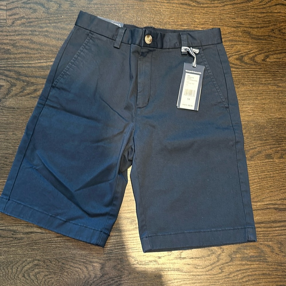 NWT Vineyard Vines size 14 navy breaker shorts